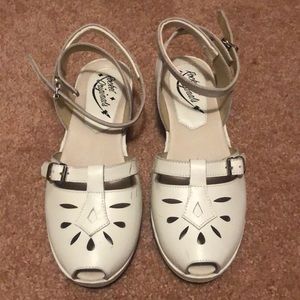 Rocket Originals vintage wedge sandals UK5